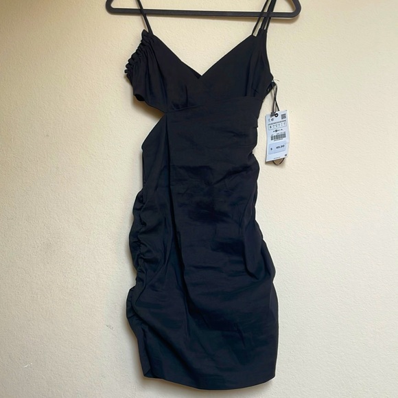 Zara cutout dress - Picture 4 of 4